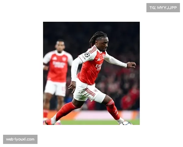 阿森纳与布莱顿对决：埃泽首发亮相，赖斯与萨卡等主力暂居替补席